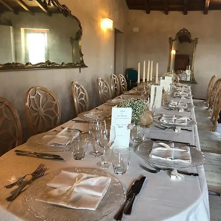 Tenuta Di Vico Moricino Farm stay *